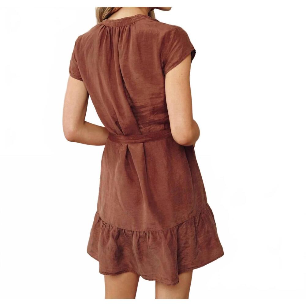 NEW BELLA DAHL cap sleeve ruffle hem shirt dress in casablanca brown - Picture 4 of 5